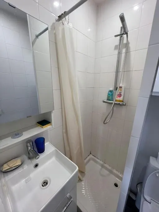 Votre Pied-a-terre En Plein Apartment
